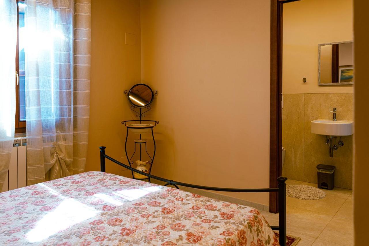 Agriturismo Lodolazzo Кортона Экстерьер фото